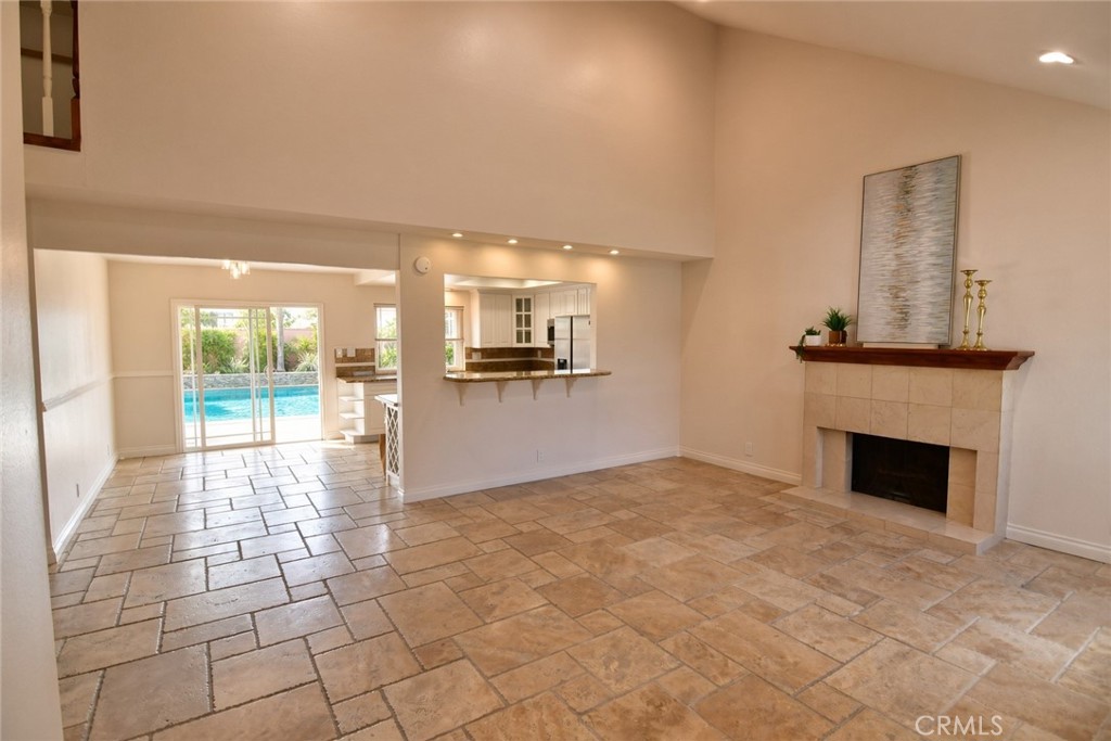 35 Lindberg Property Photo 6