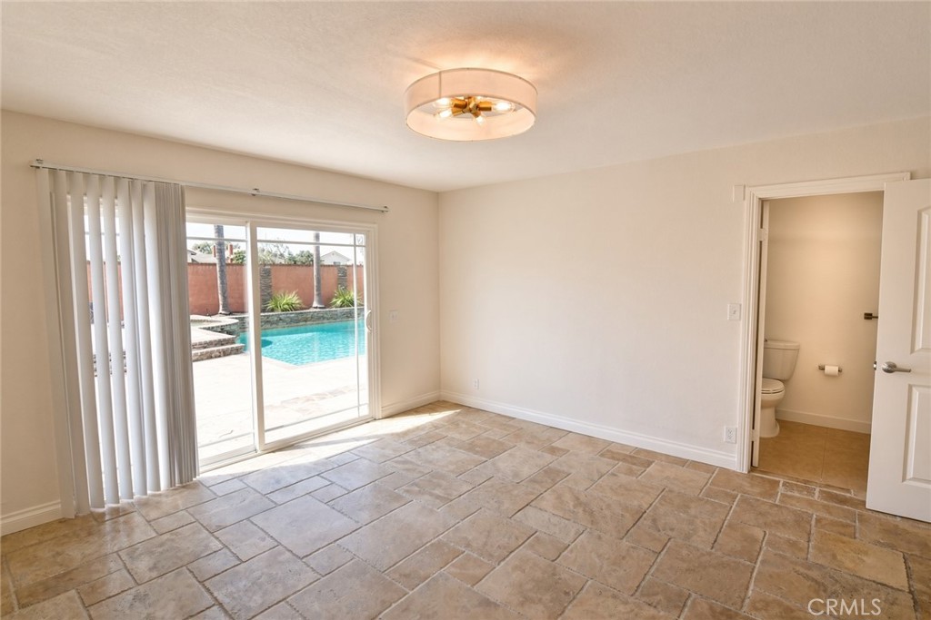 35 Lindberg Property Photo 13