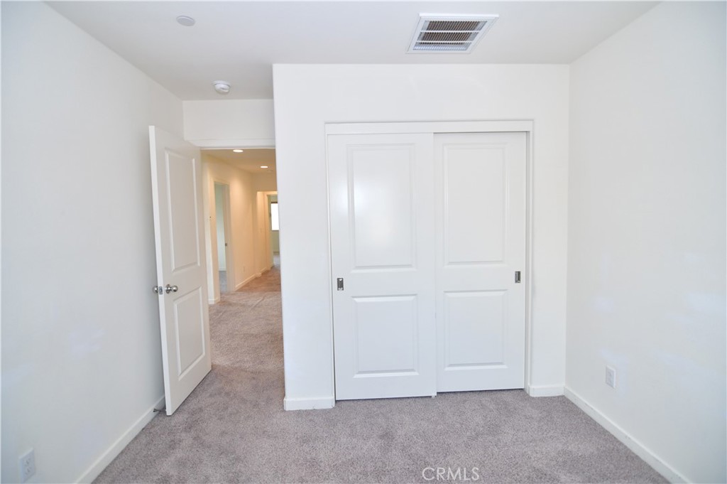 27371 Red Rock Rd Property Photo 11