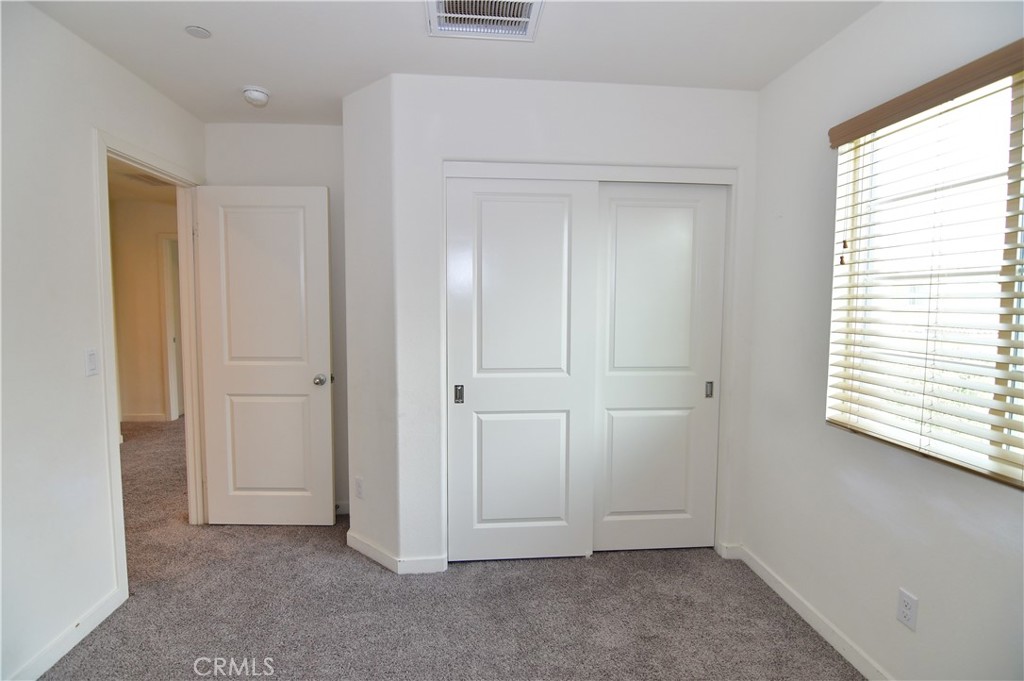 27371 Red Rock Rd Property Photo 12