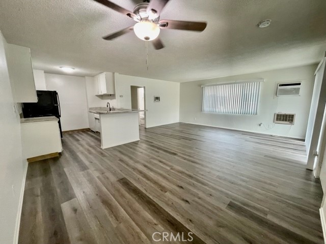 685 E Vista Chino G Property Photo 19