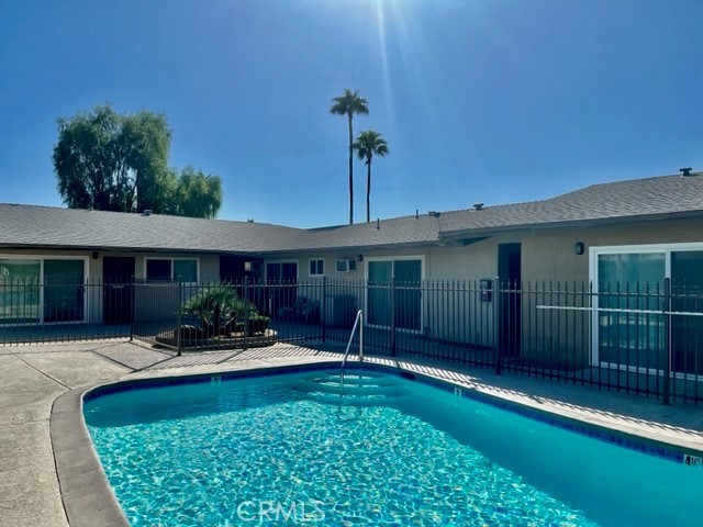 685 E Vista Chino G Property Photo 27