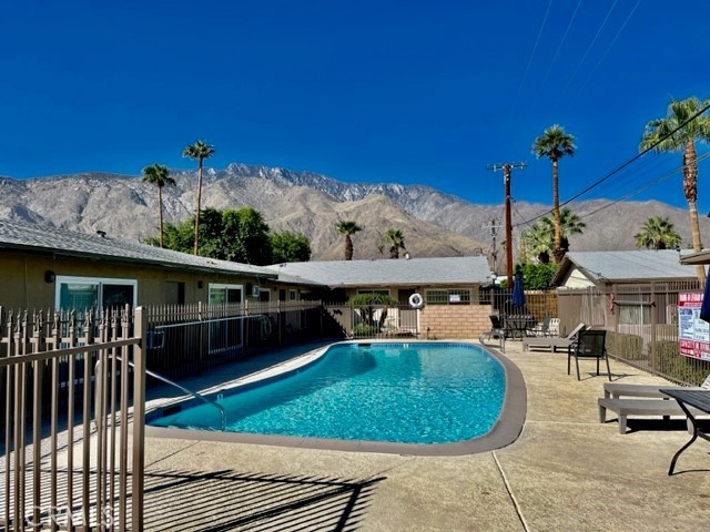 685 E Vista Chino G Property Photo 28
