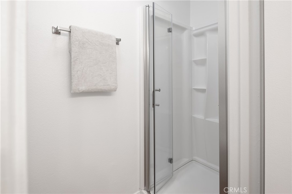 101 Rockwood 52 Property Photo 7