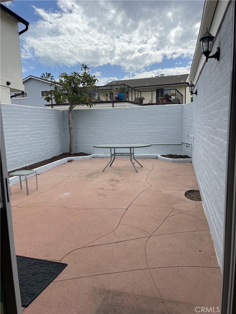 2155 Miramar Property Photo 8