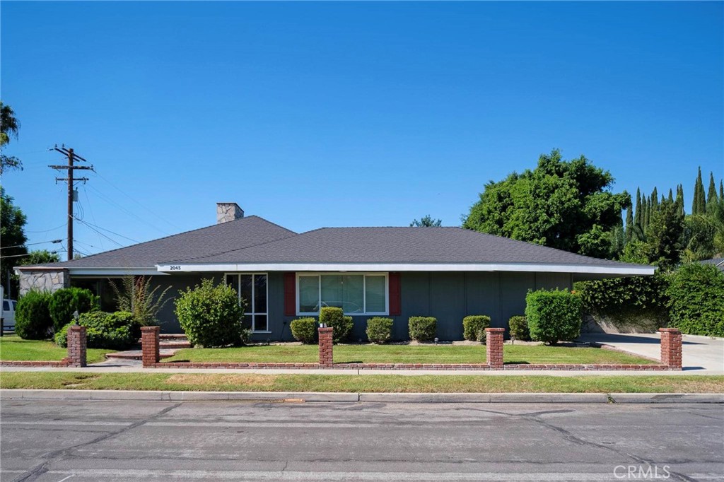 2045 S Lida Property Photo 1