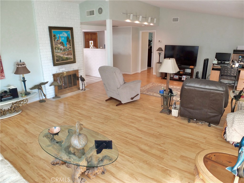 453 Princeton Drive Property Photo 8