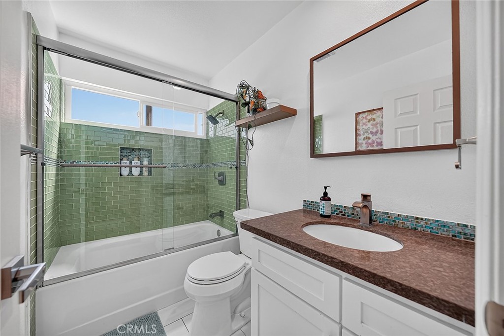 17221 Berlin Lane Property Photo 27