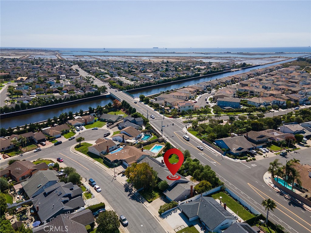 17221 Berlin Lane Property Photo 47