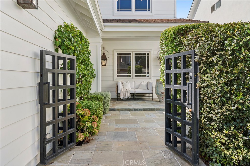 2541 Point Del Mar Property Photo 2