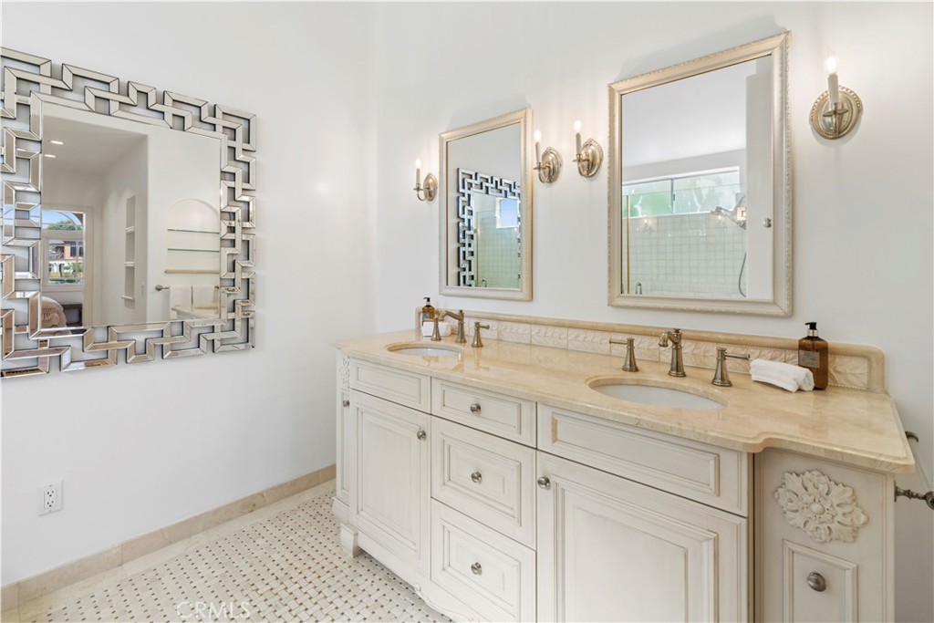 2541 Point Del Mar Property Photo 29