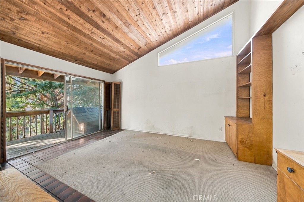 413 Santa Ana Property Photo 5
