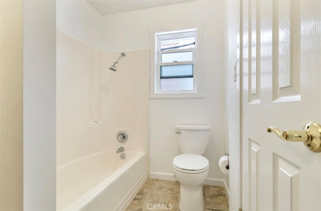 117 1/2 Amethyst Ave Property Photo 7