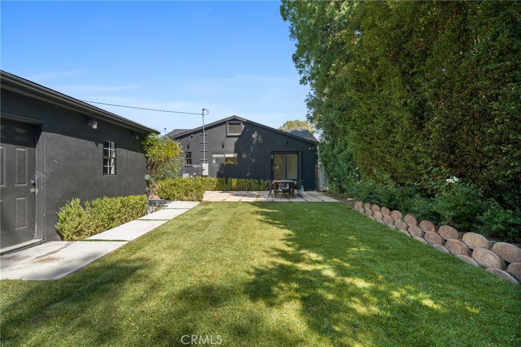 11110 Landale Street Property Photo 38