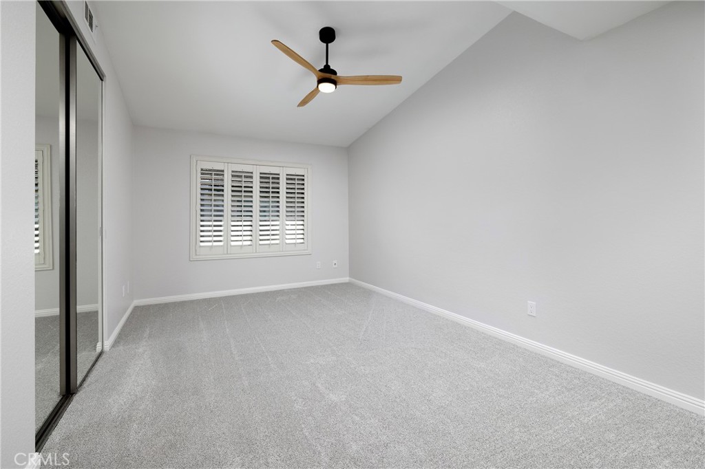 11 Sunshine Property Photo 16