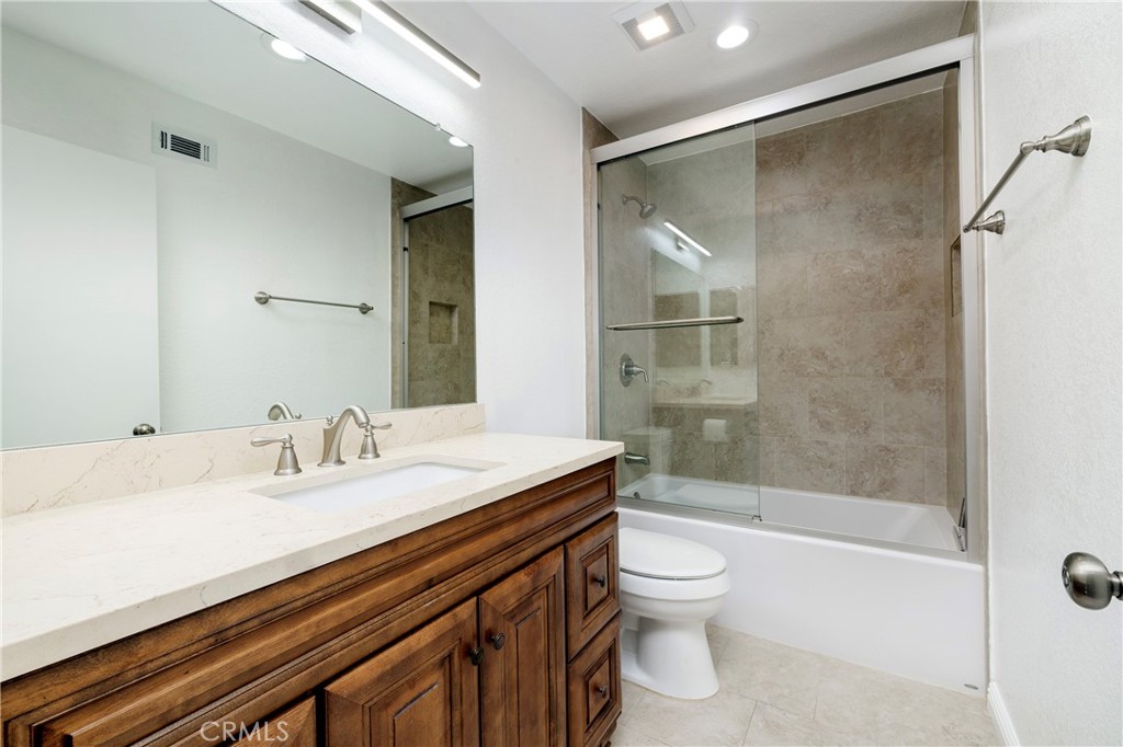 11 Sunshine Property Photo 22