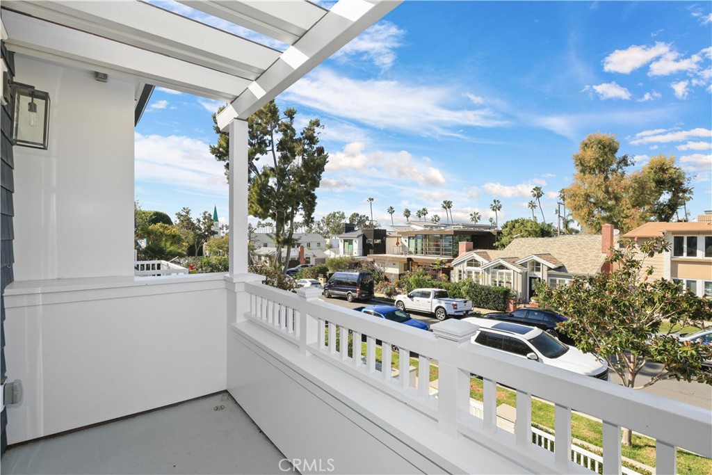 708 Heliotrope Avenue Property Photo 21