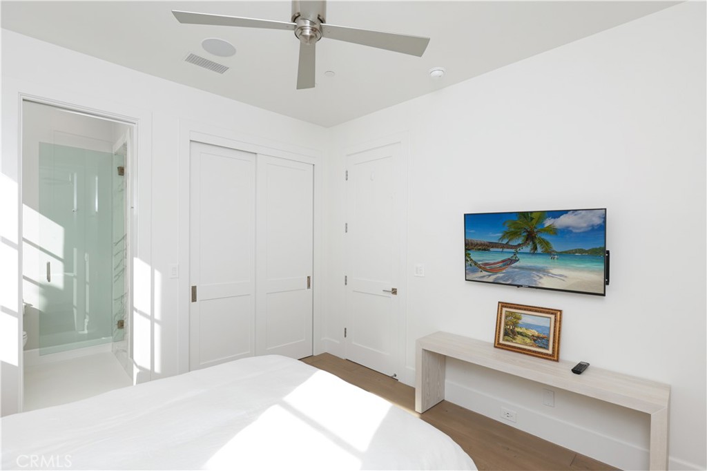 708 Heliotrope Avenue Property Photo 24
