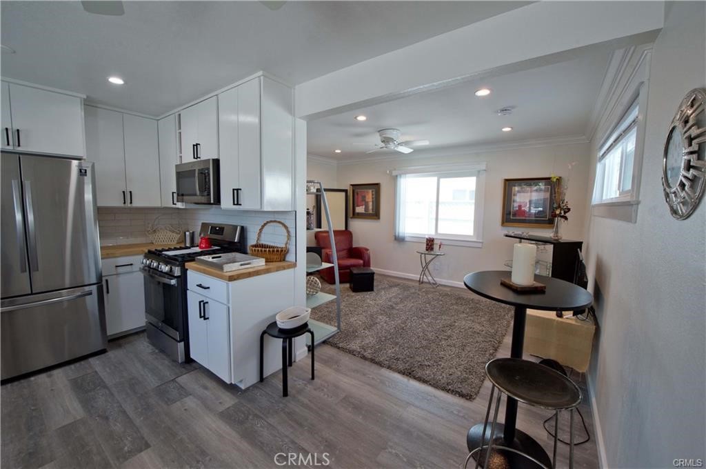 817 Calle Puente Property Photo 1