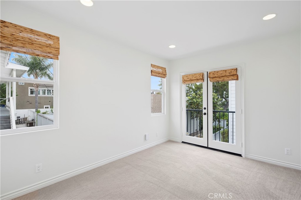 314 1/2 Larkspur Avenue Property Photo 12
