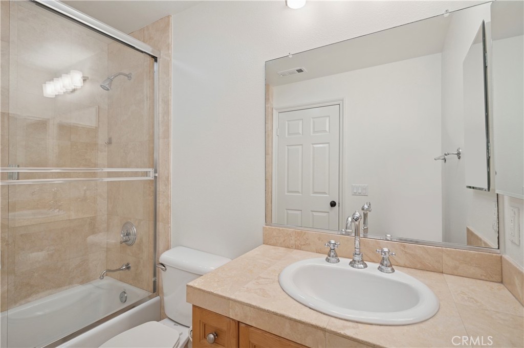 314 1/2 Larkspur Avenue Property Photo 13
