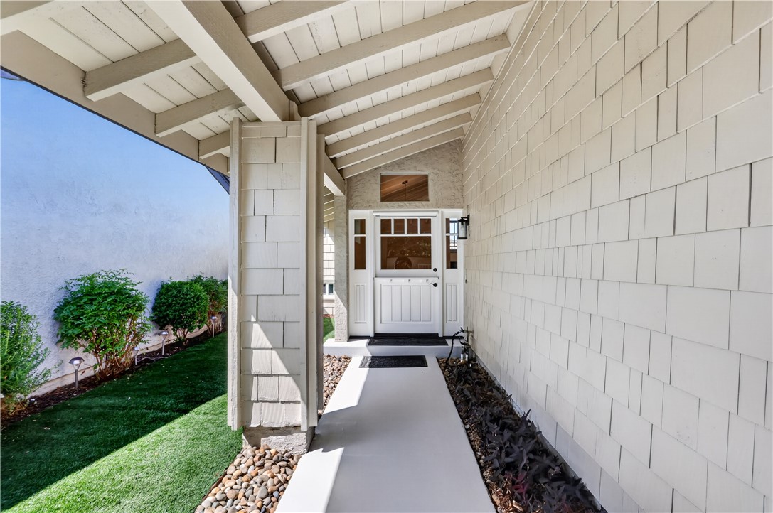 9 Curl Property Photo 2