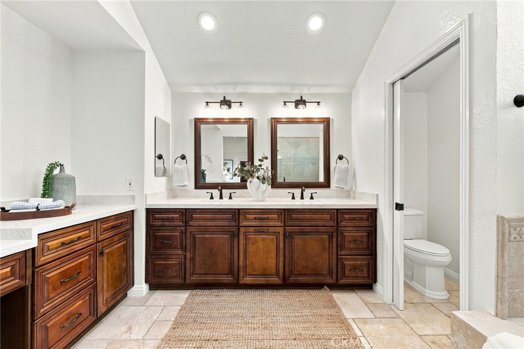 6 Redonda Property Photo 26