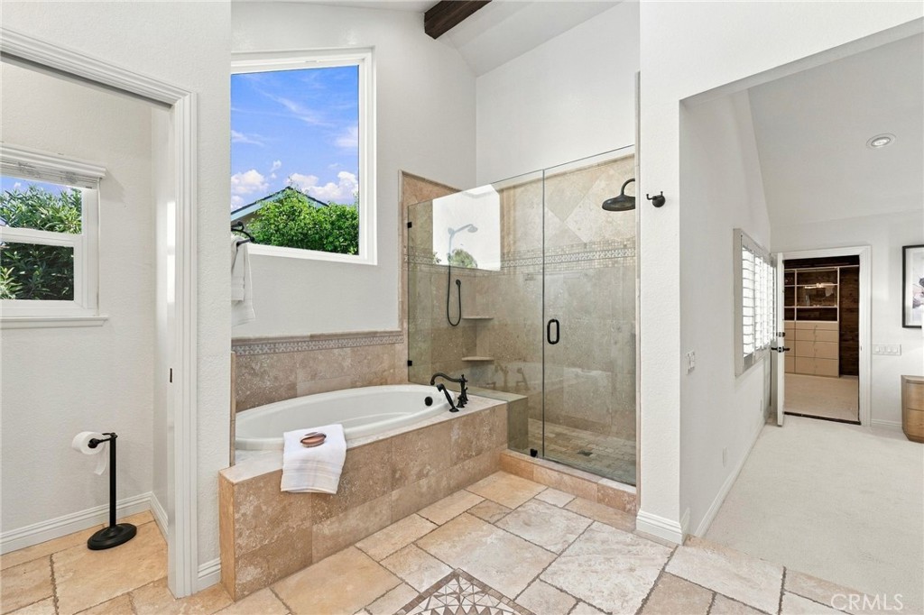 6 Redonda Property Photo 29