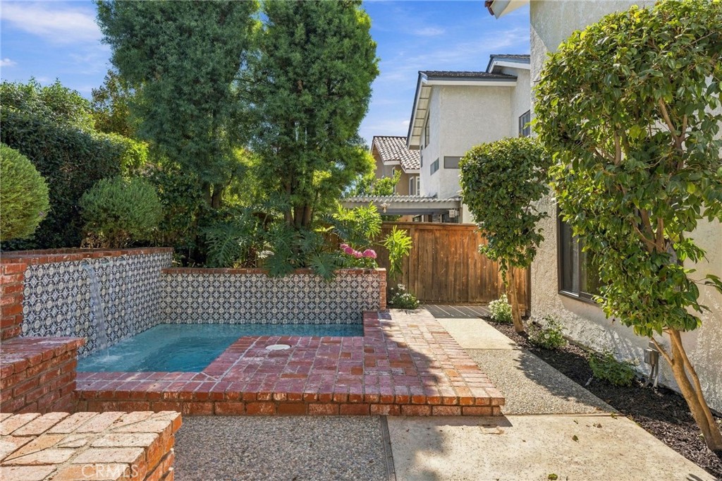 6 Redonda Property Photo 49