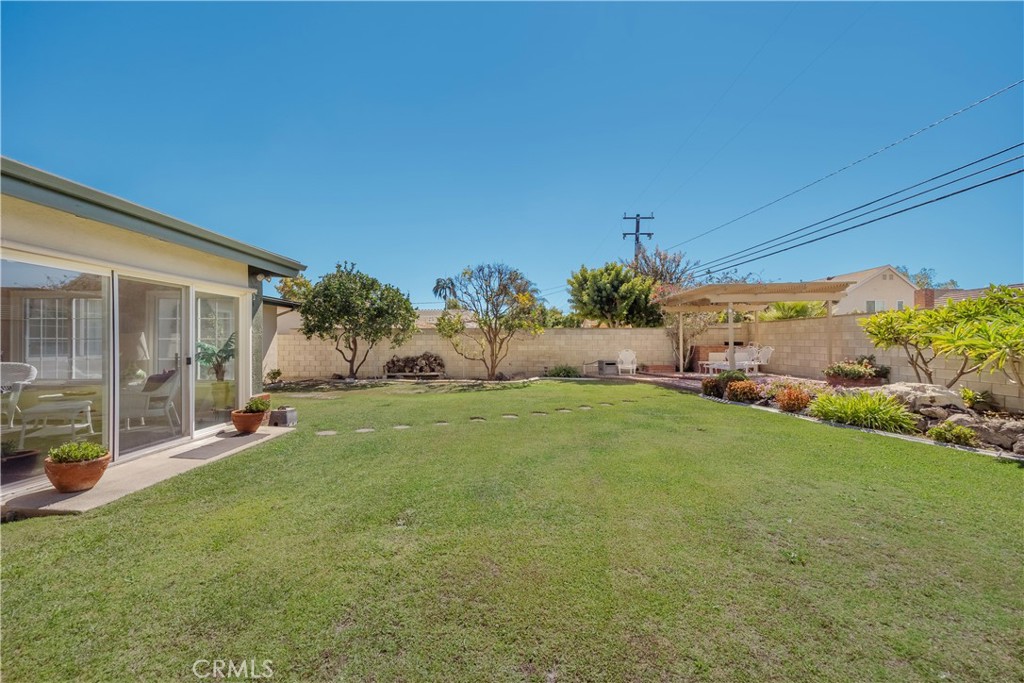11971 Pine Property Photo 21