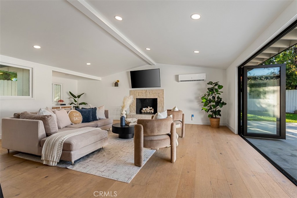 3107 Gibraltar Property Photo 16
