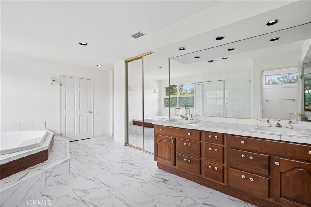 1700 Port Margate Property Photo 26