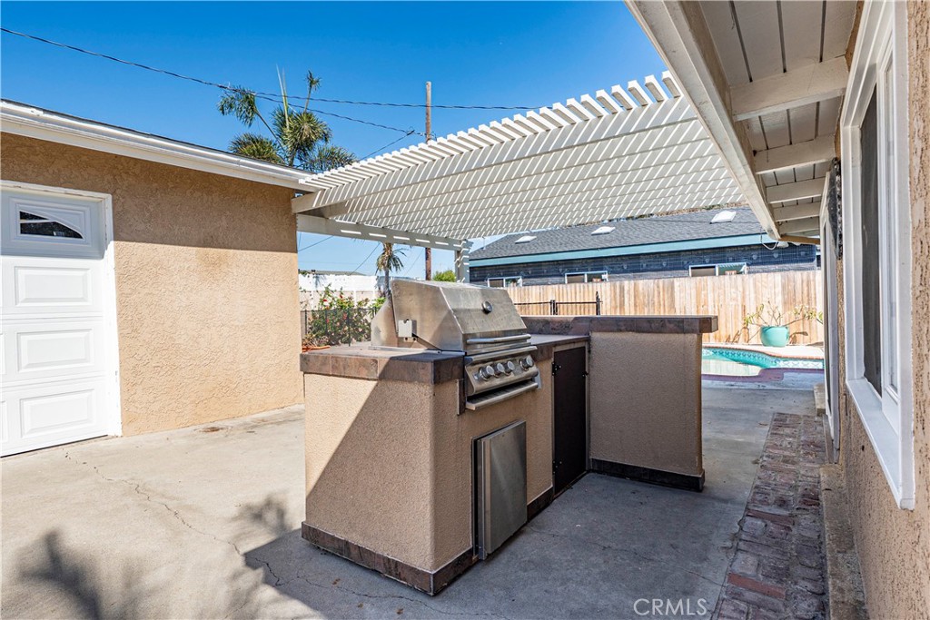 610 W Bay Street Property Photo 25