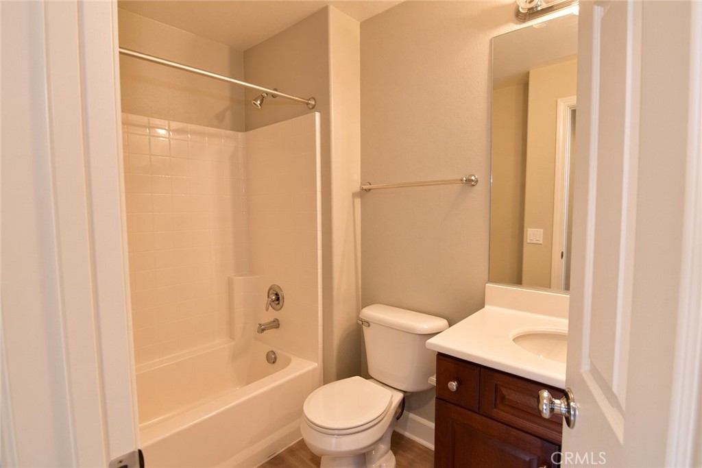 41 Regal Property Photo 10