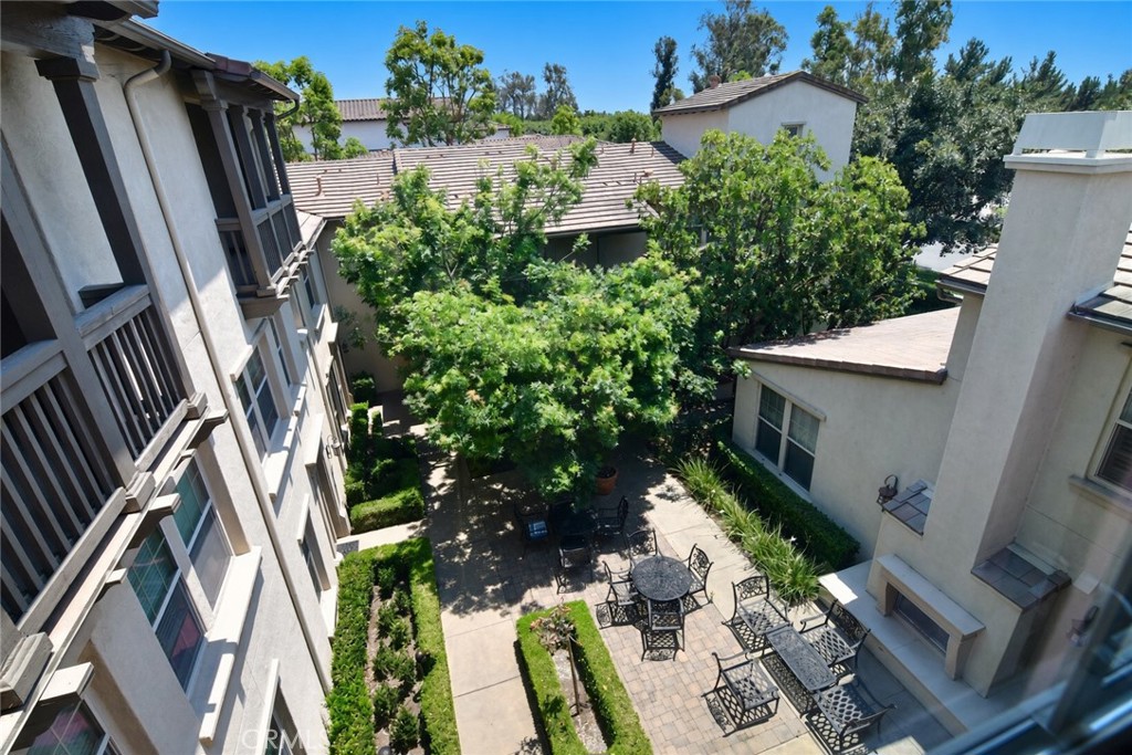 41 Regal Property Photo 15