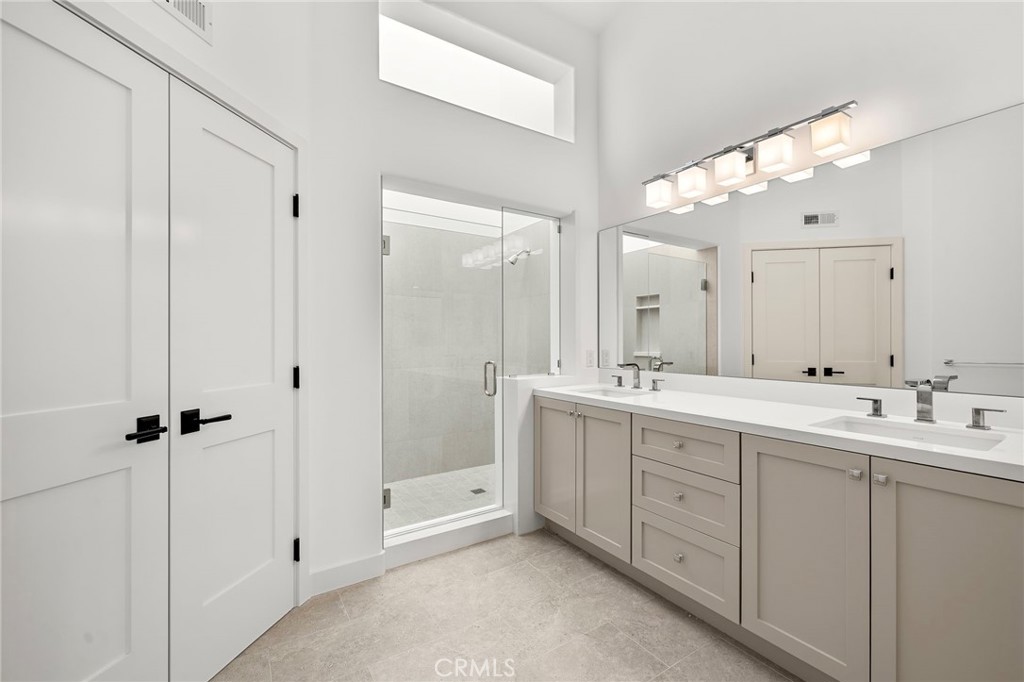 3 Merano Court Property Photo 8