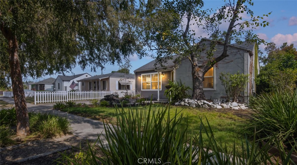 3722 Marwick Property Photo 1