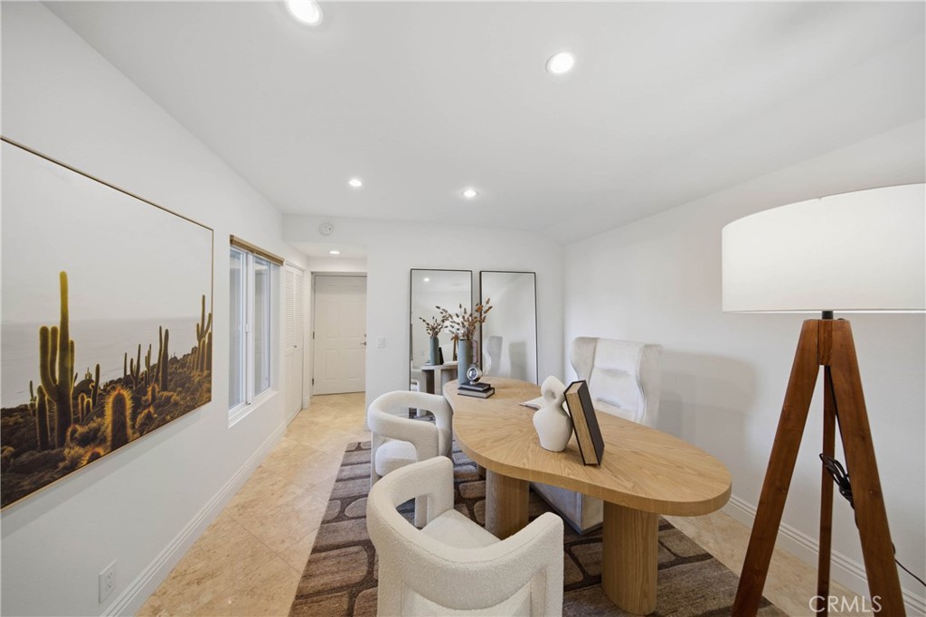 2 Vienna Property Photo 5