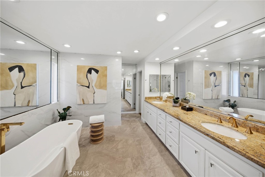 2 Vienna Property Photo 29