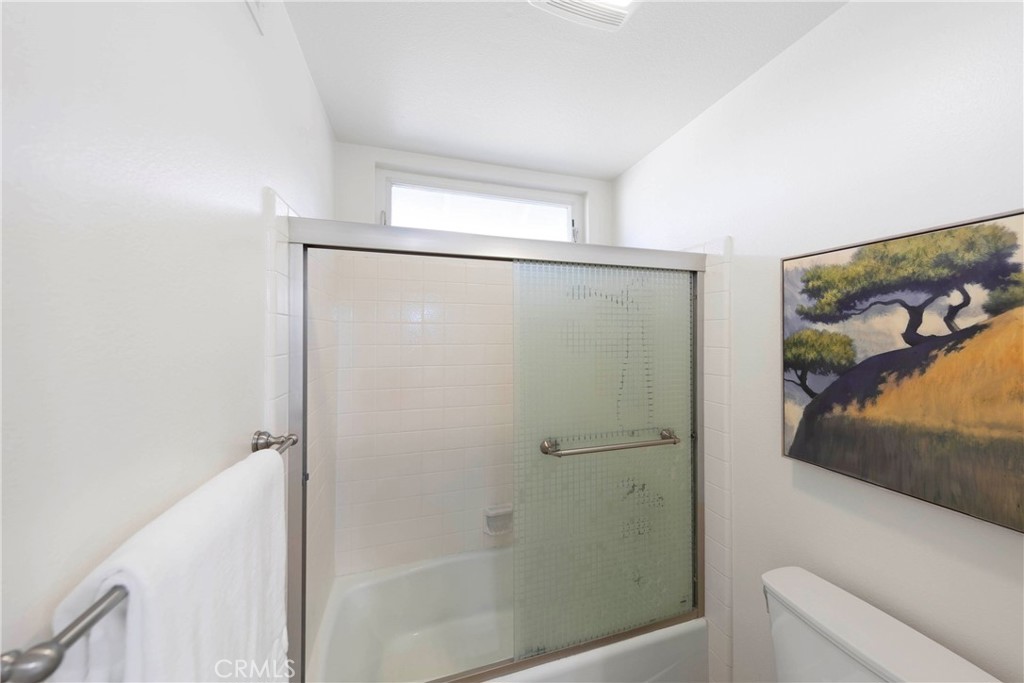 2 Vienna Property Photo 40