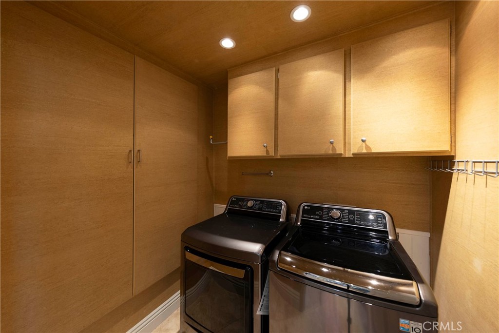 2 Vienna Property Photo 51