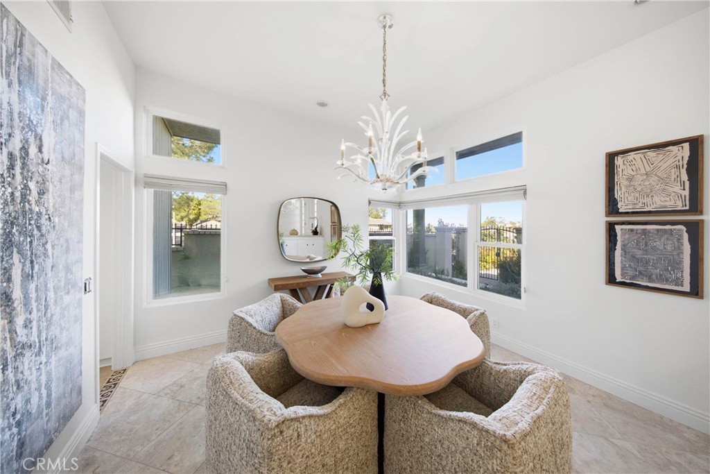 2 Vienna Property Photo 52