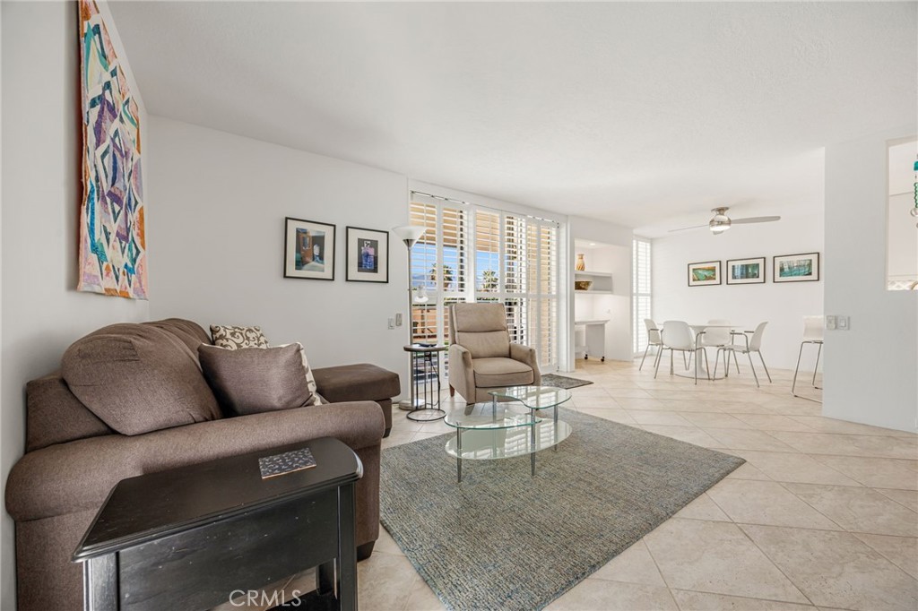 2521 N Whitewater Club Dr, Residence D Property Photo 14