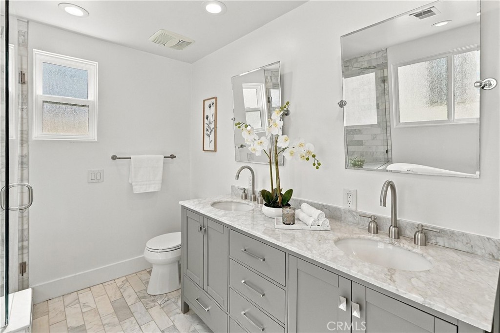 502 Fernleaf Avenue 2 Property Photo 10