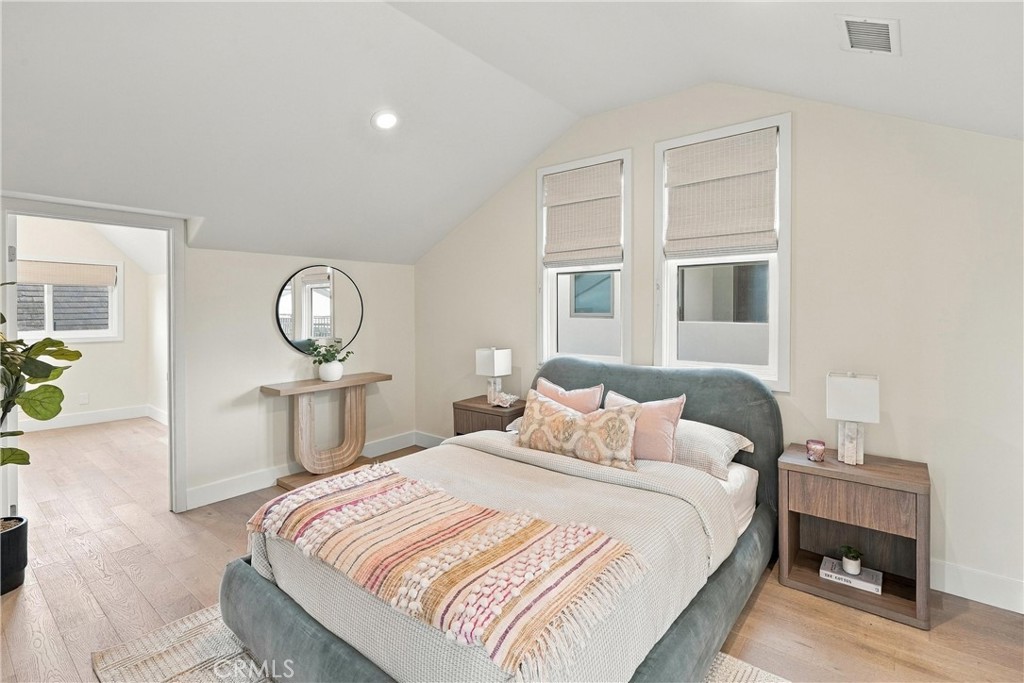 502 Fernleaf Avenue 2 Property Photo 14