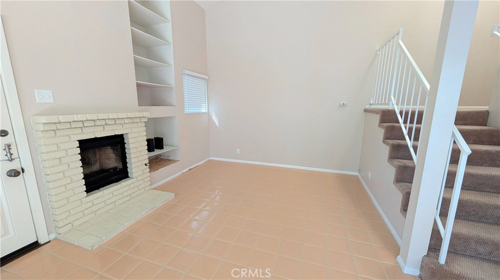 2302 Elden Property Photo 8