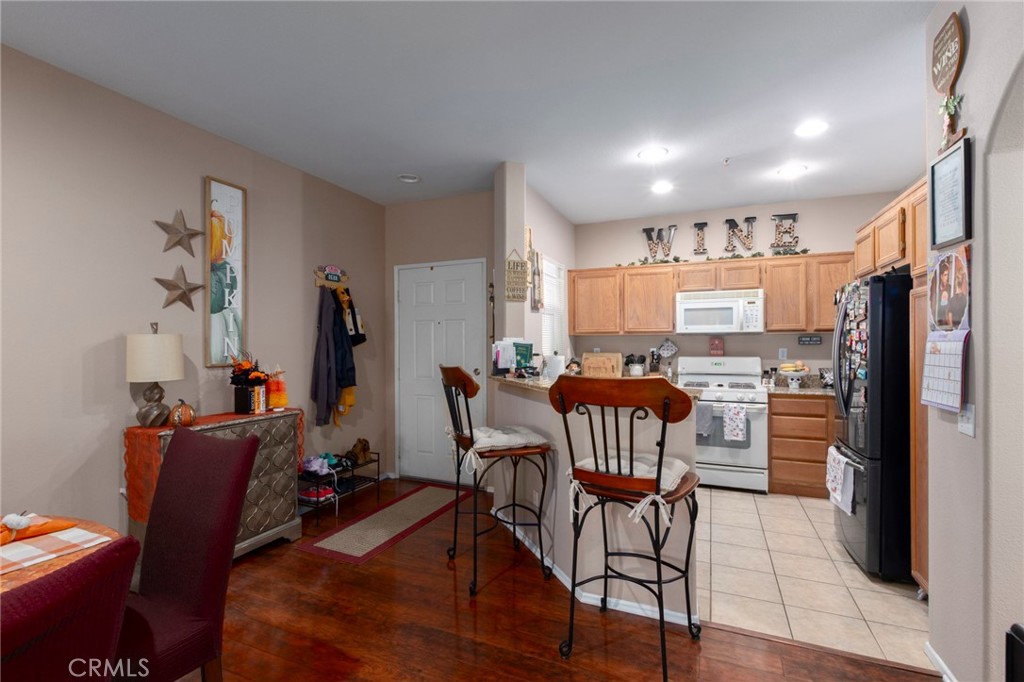 26408 Arboretum 2705 Property Photo 6