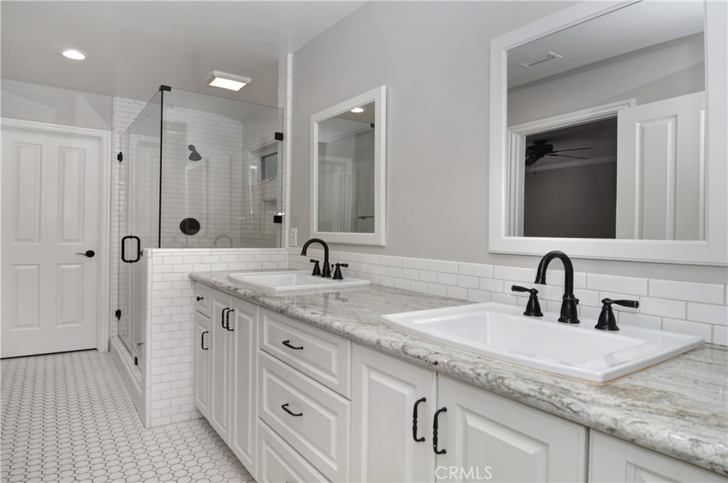 1621 Mariners Drive Property Photo 11