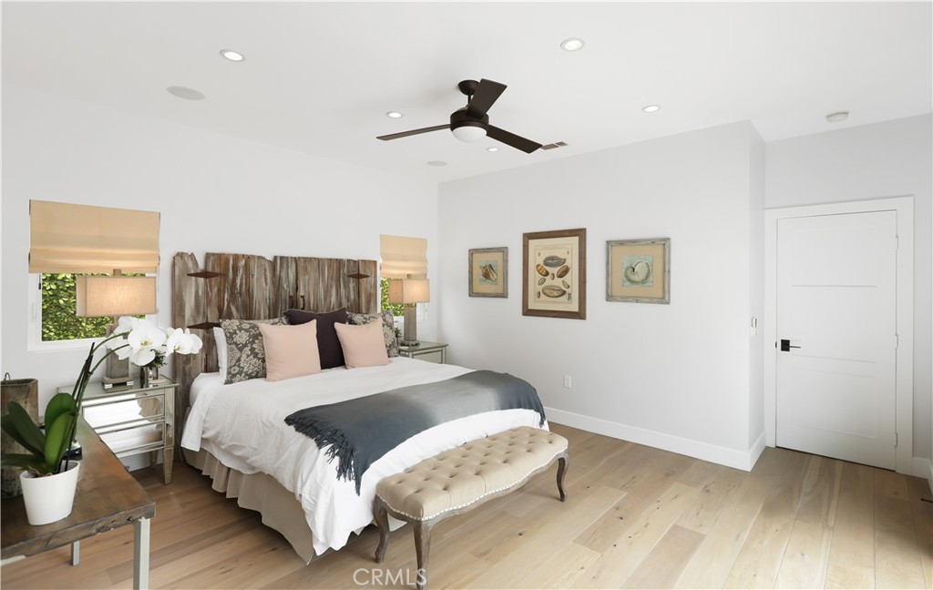 527 Seaward Road Property Photo 9