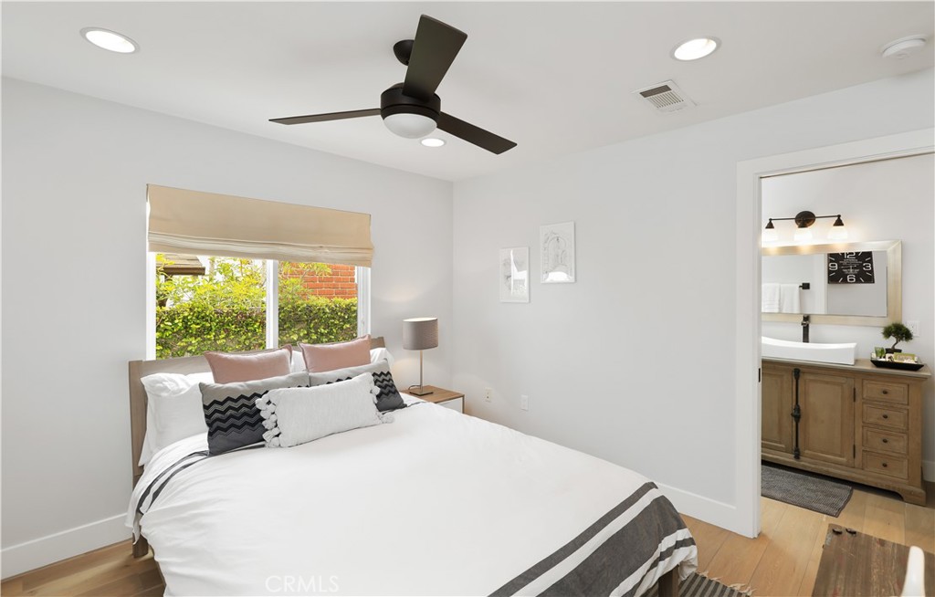 527 Seaward Road Property Photo 16